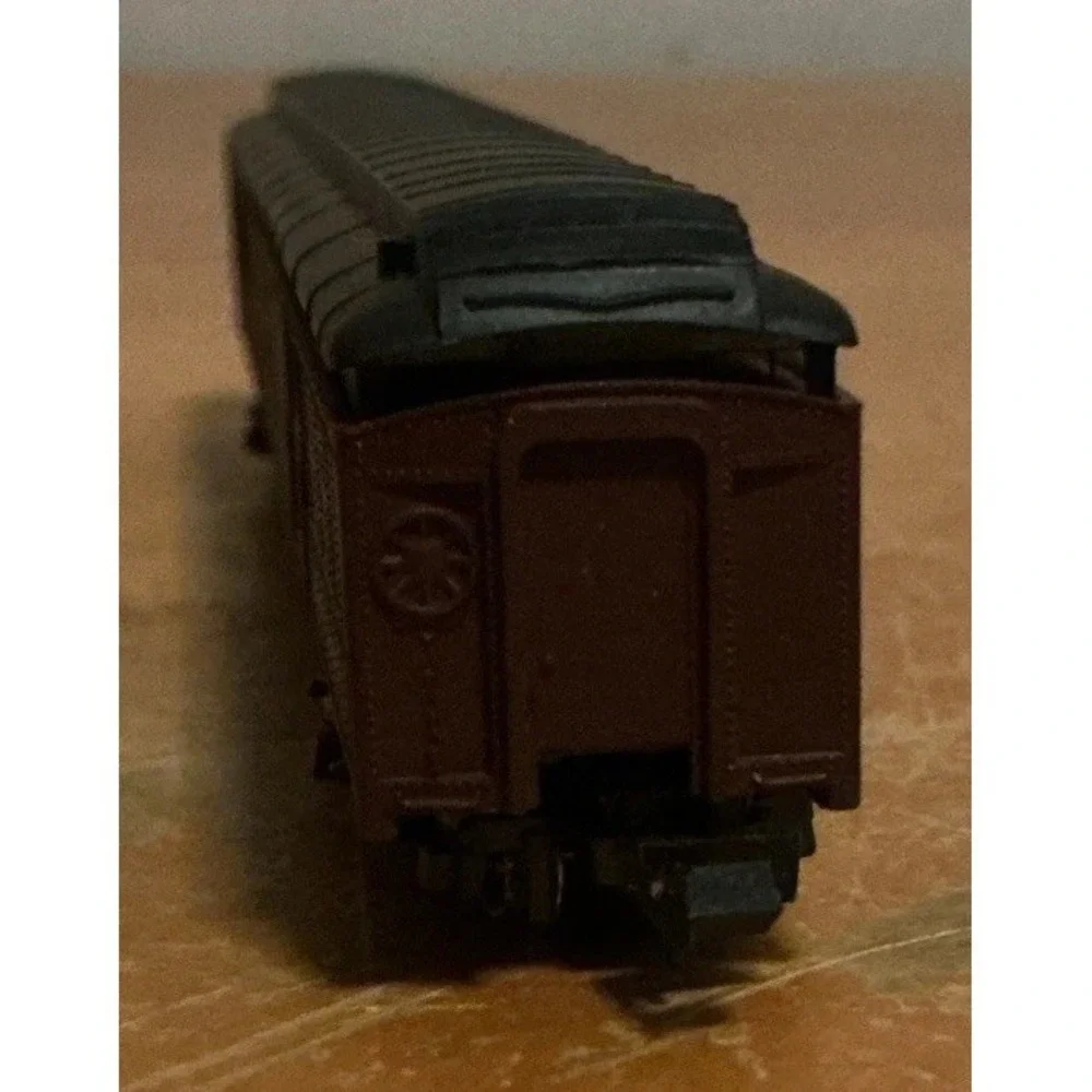 Atlas N Scale Pennsylvania United‎ States Mail Railway Post Office 85' Car